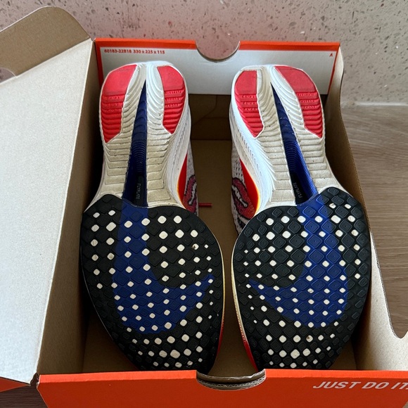Nike Vaporfly 3 Men’s 9/Women’s 10.5 LIKE NEW - Picture 7 of 11